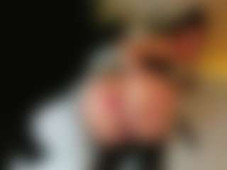 Alice-Christina's Live Sex Cam Show
