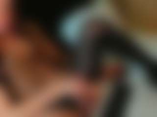 Alice-Christina's Live Sex Cam Show