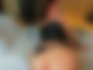 Alice-Christina's Live Sex Cam Show
