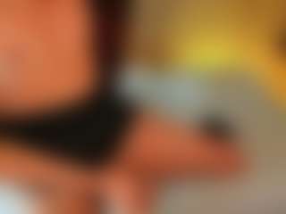 Alice-Christina's Live Sex Cam Show