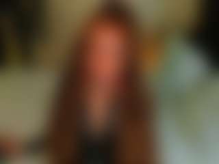 Live cam show with Alice-Christina - Gray Eyes on livesuperchat.net
