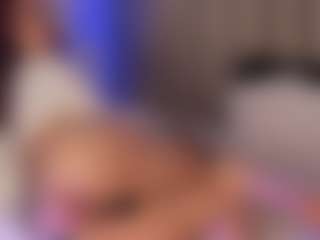 Alice-Christina's Live Sex Cam Show
