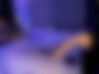 Alice-Christina's Live Sex Cam Show