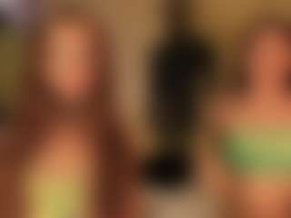 Alice-Christina's Live Sex Cam Show