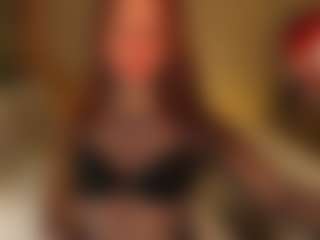 Live cam show with Alice-Christina - Submissive on CamClone