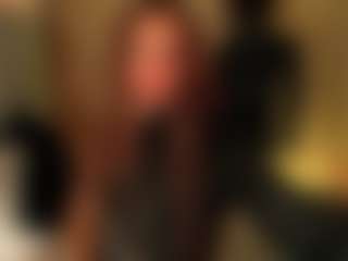 Live cam show with Alice-Christina - White on TeamSkeetLive | colombia