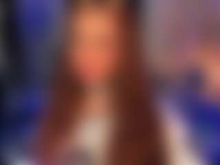 Live cam show with Alice-Christina - Average on Streamer API