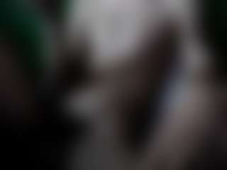 Live cam show with LovelyOwner - Brown Eyes on madthumbs