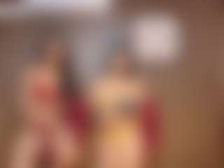 Live cam show with sofia33hot - Young Adult on Livezox