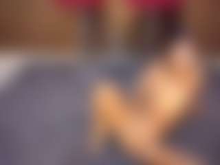 sofia33hot's Live Sex Cam Show