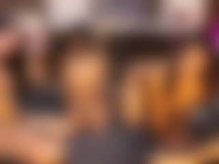 sofia33hot's Live Sex Cam Show