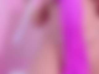 Live cam show with tatii-moon - Sexy on CamwithHer