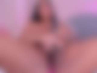 tatii-moon's Live Sex Cam Show
