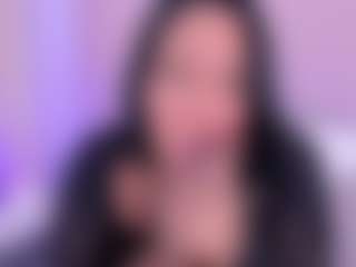 tatii-moon's Live Sex Cam Show