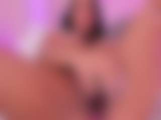 tatii-moon's Live Sex Cam Show
