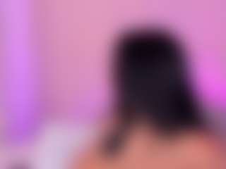 tatii-moon's Live Sex Cam Show