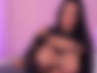 tatii-moon's Live Sex Cam Show