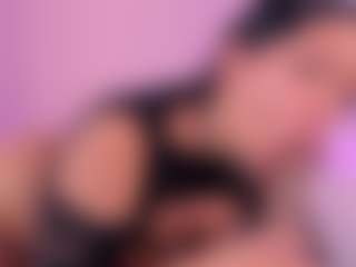 tatii-moon's Live Sex Cam Show
