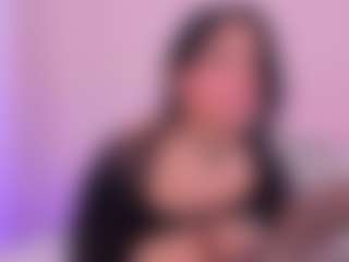 tatii-moon's Live Sex Cam Show