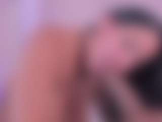 tatii-moon's Live Sex Cam Show