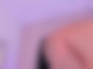 tatii-moon's Live Sex Cam Show