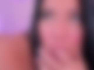 tatii-moon's Live Sex Cam Show