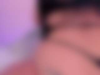 tatii-moon's Live Sex Cam Show