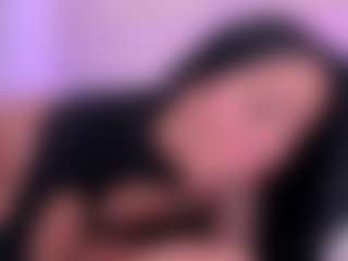 tatii-moon's Live Sex Cam Show