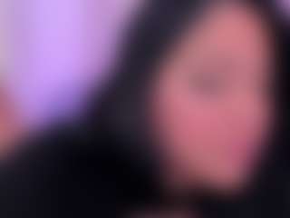 tatii-moon's Live Sex Cam Show