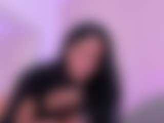 tatii-moon's Live Sex Cam Show