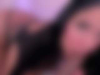 tatii-moon's Live Sex Cam Show