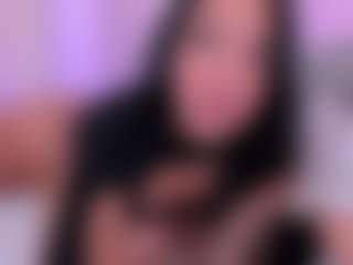 tatii-moon's Live Sex Cam Show