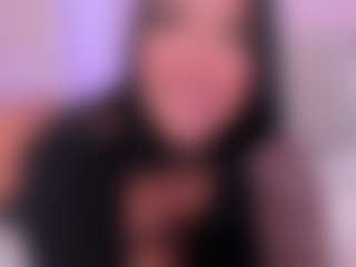 tatii-moon's Live Sex Cam Show