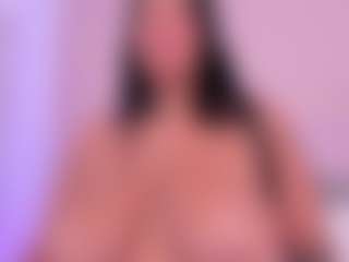 tatii-moon's Live Sex Cam Show