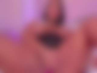 Live cam show with tatii-moon - Squirt on Dolls Live
