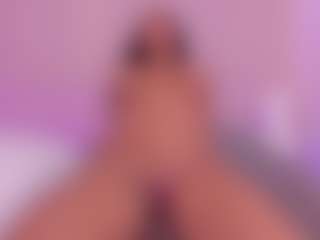tatii-moon's Live Sex Cam Show