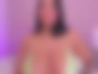 tatii-moon's Live Sex Cam Show