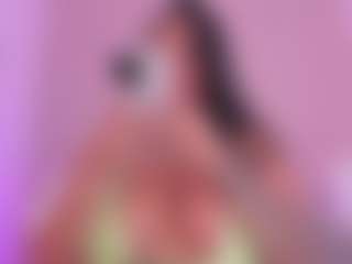 tatii-moon's Live Sex Cam Show