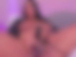 tatii-moon's Live Sex Cam Show