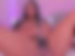 tatii-moon's Live Sex Cam Show