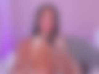 tatii-moon's Live Sex Cam Show