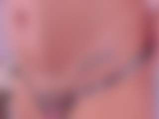 tatii-moon's Live Sex Cam Show