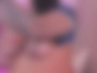 Live cam show with tatii-moon - Control on CamSextacy