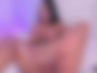 tatii-moon's Live Sex Cam Show
