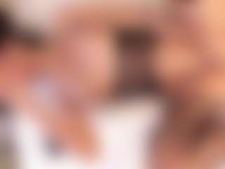 Live cam show with Dolly-Mae - Petite on CamwithHer | colombia