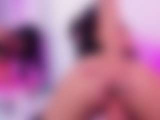 Live cam show with Dolly-Mae - Handjob on sexylive.show