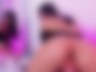 Dolly-Mae's Live Sex Cam Show