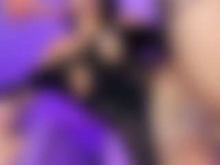 Dolly-Mae's Live Sex Cam Show
