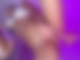 Dolly-Mae's Live Sex Cam Show