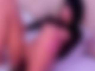Dolly-Mae's Live Sex Cam Show